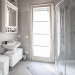 Ca' De La Gondola, Murano *
