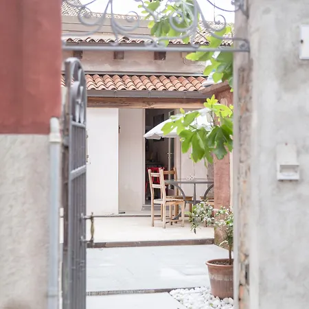 Ca' De La Gondola, Murano ヴェネツィア