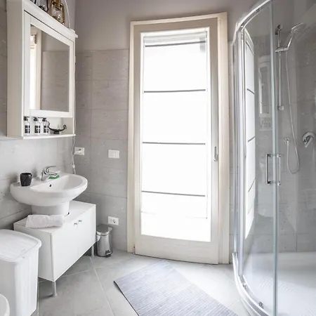 Ca' De La Gondola, Murano *